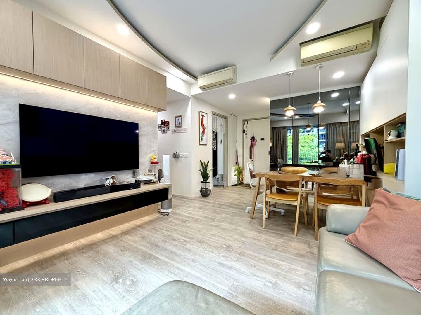 Ecopolitan (D19), Condominium #596498261